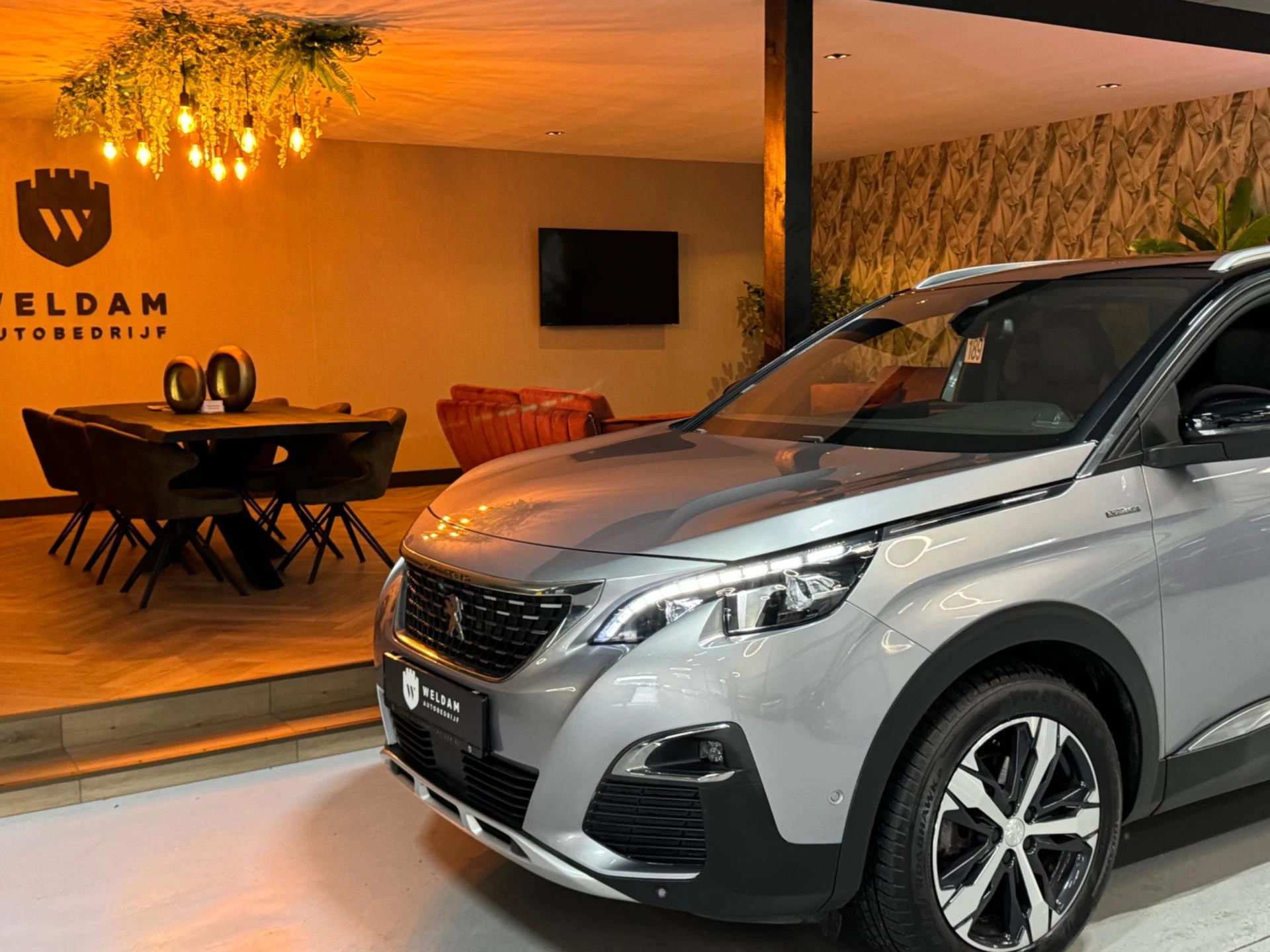 Hoofdafbeelding Peugeot 5008