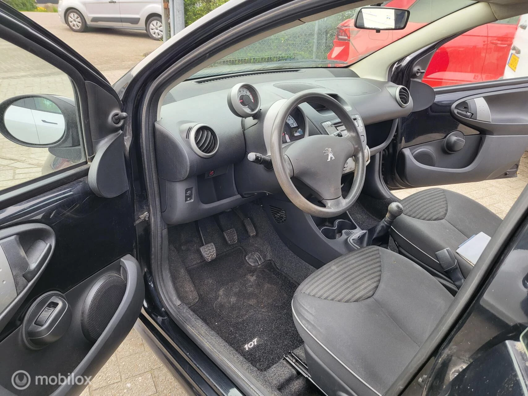 Hoofdafbeelding Peugeot 107