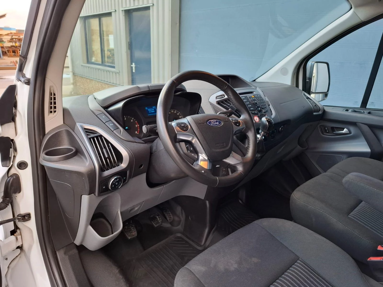 Hoofdafbeelding Ford Transit Custom