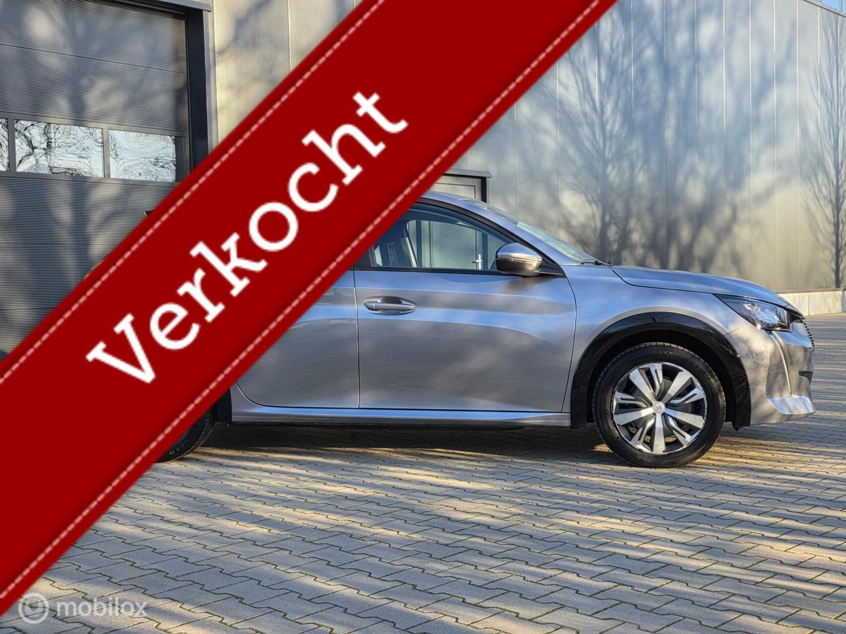 Hoofdafbeelding Peugeot e-208