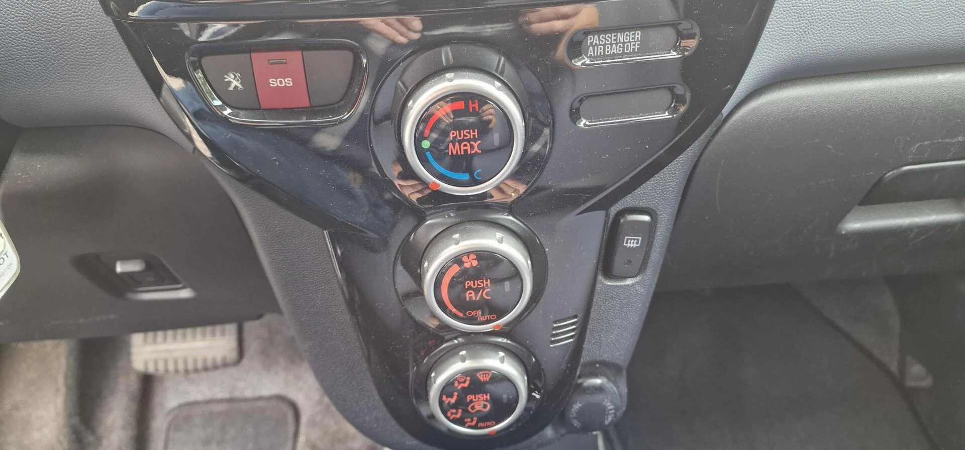 Hoofdafbeelding Peugeot iOn