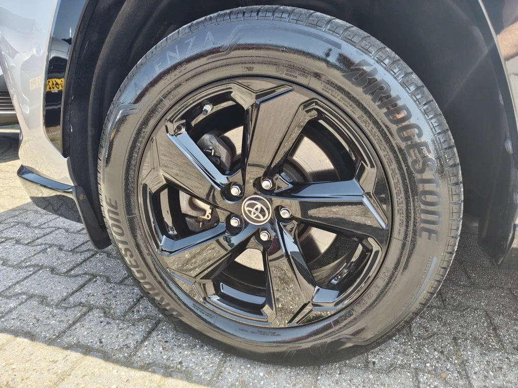 Hoofdafbeelding Toyota RAV4