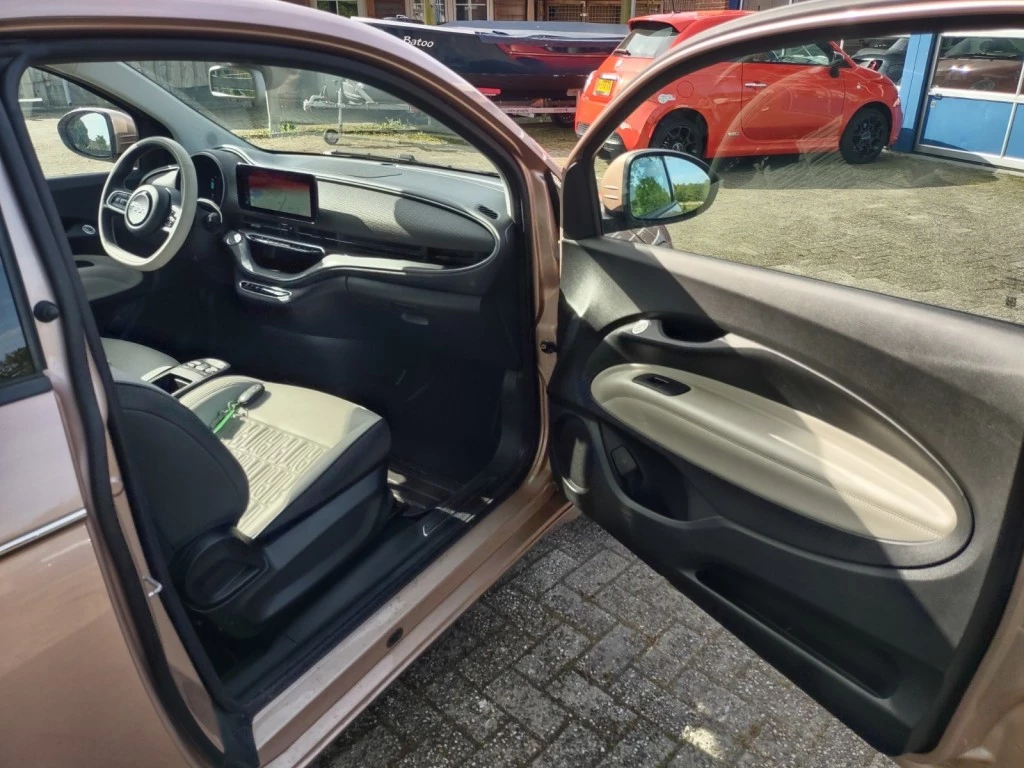 Hoofdafbeelding Fiat 500e