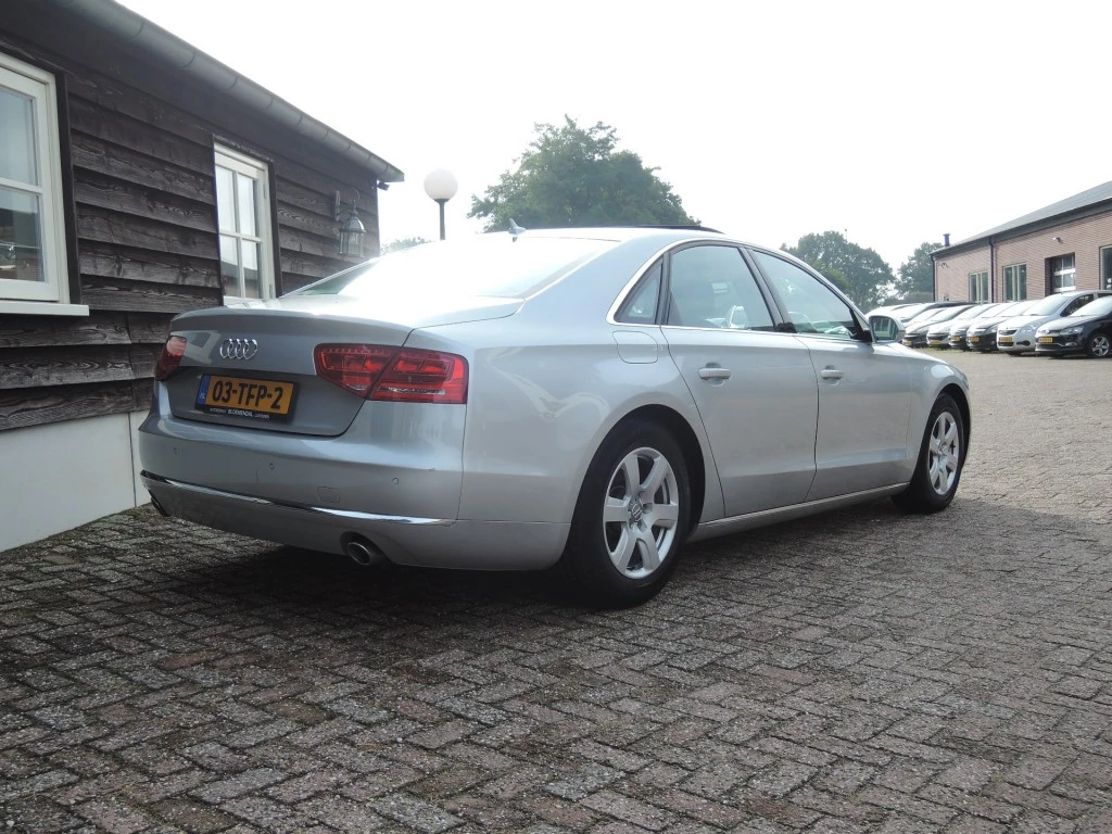 Hoofdafbeelding Audi A8