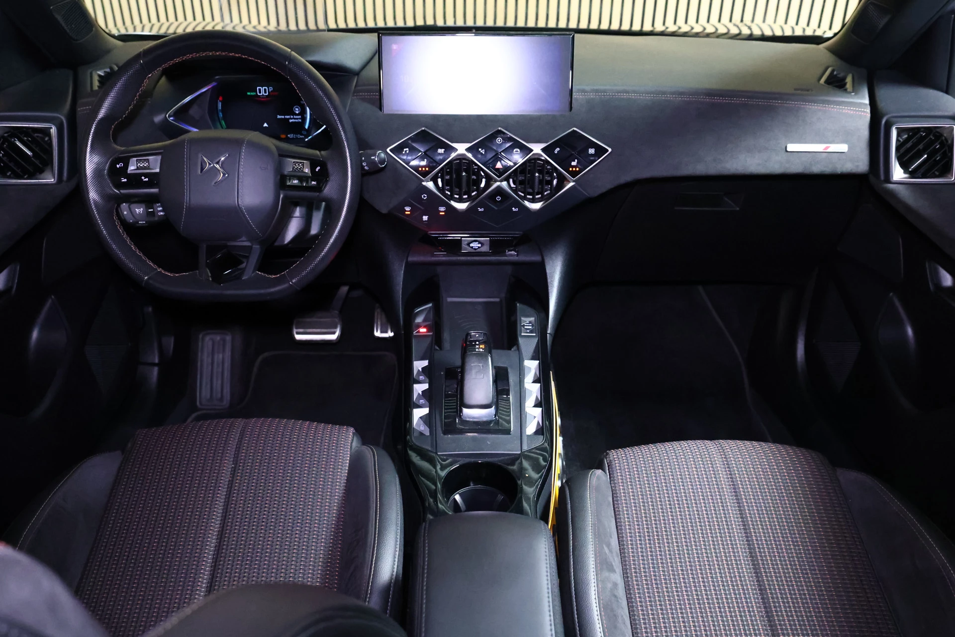 Hoofdafbeelding DS DS 3