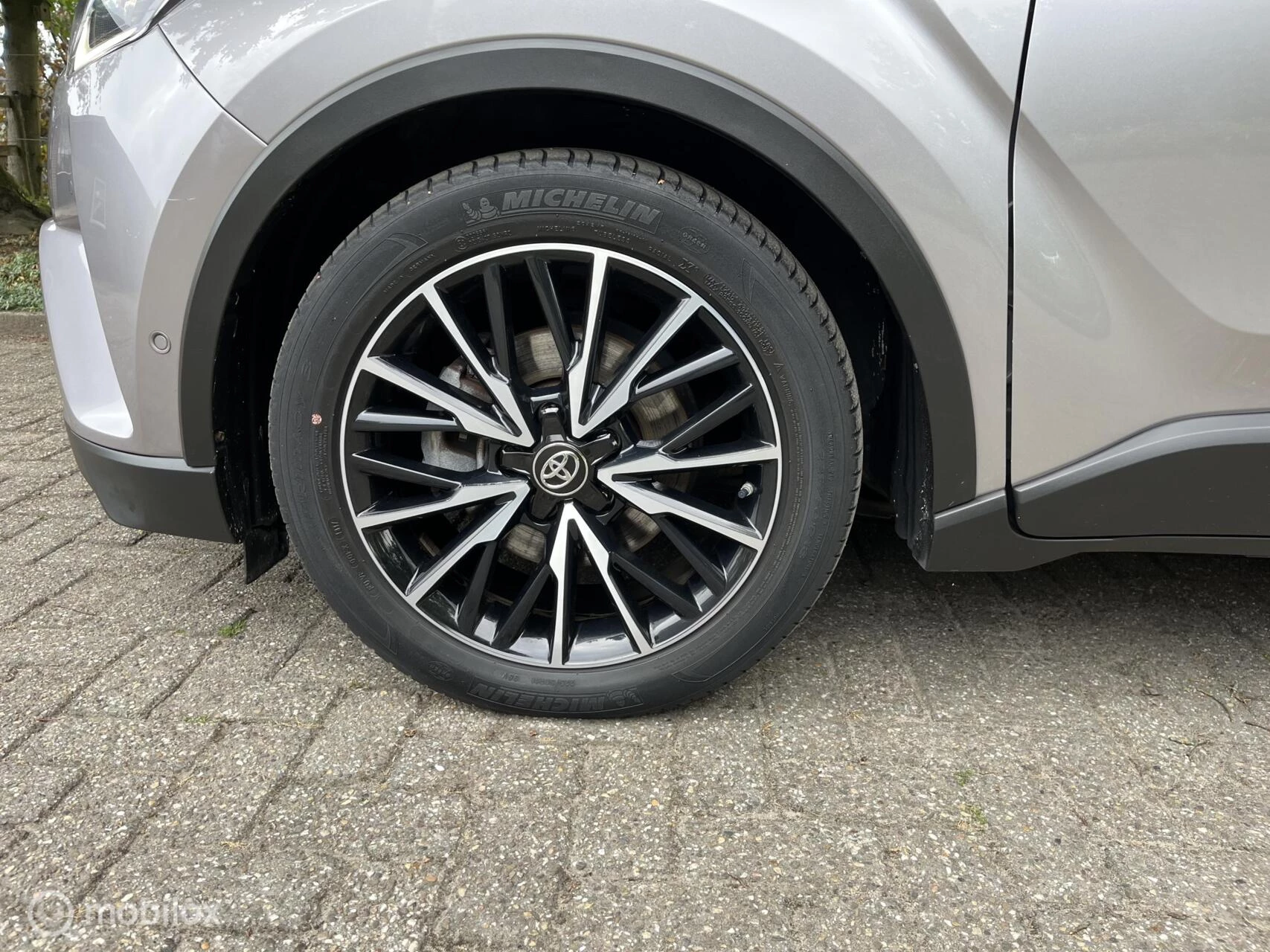 Hoofdafbeelding Toyota C-HR