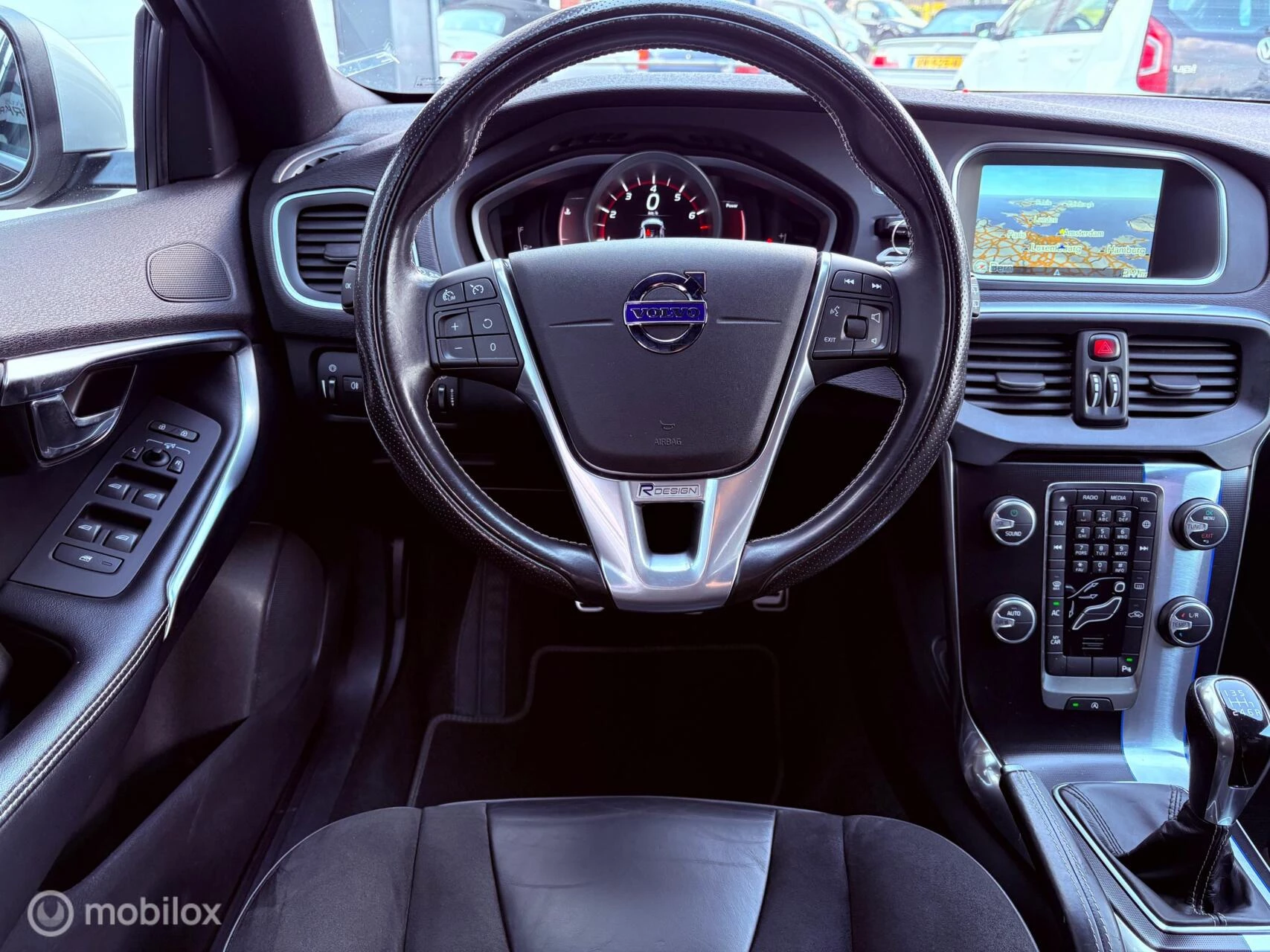 Hoofdafbeelding Volvo V40