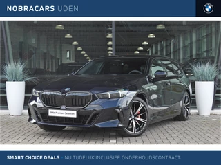 BMW 5 Serie Touring 530e M Sport Automaat / Panoramadak / Trekhaak / Parking Assistant Plus / Adaptieve LED / Stoelventilatie / Live Cockpit Professional
