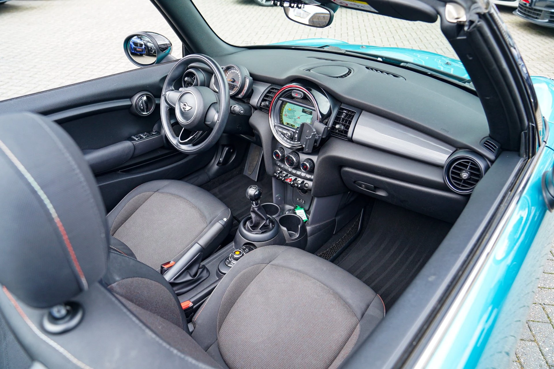 Hoofdafbeelding MINI Cooper Cabrio