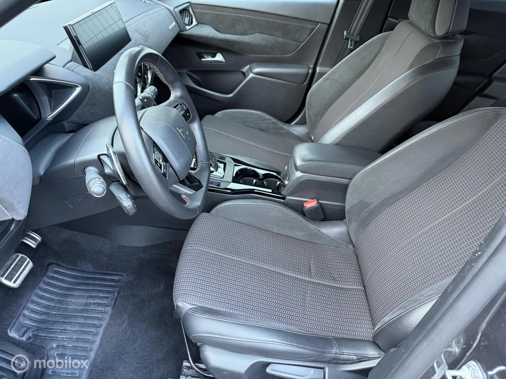 Hoofdafbeelding DS DS 3