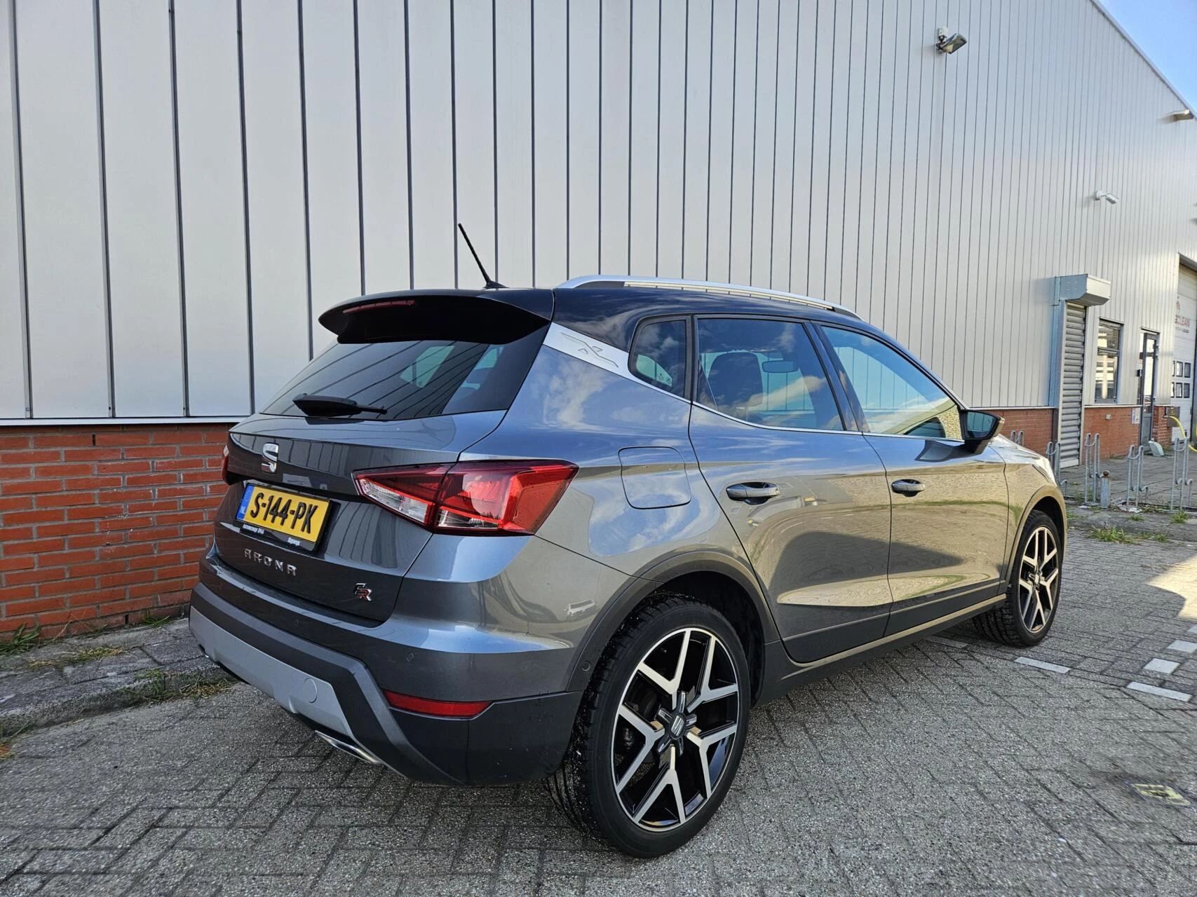 Hoofdafbeelding SEAT Arona