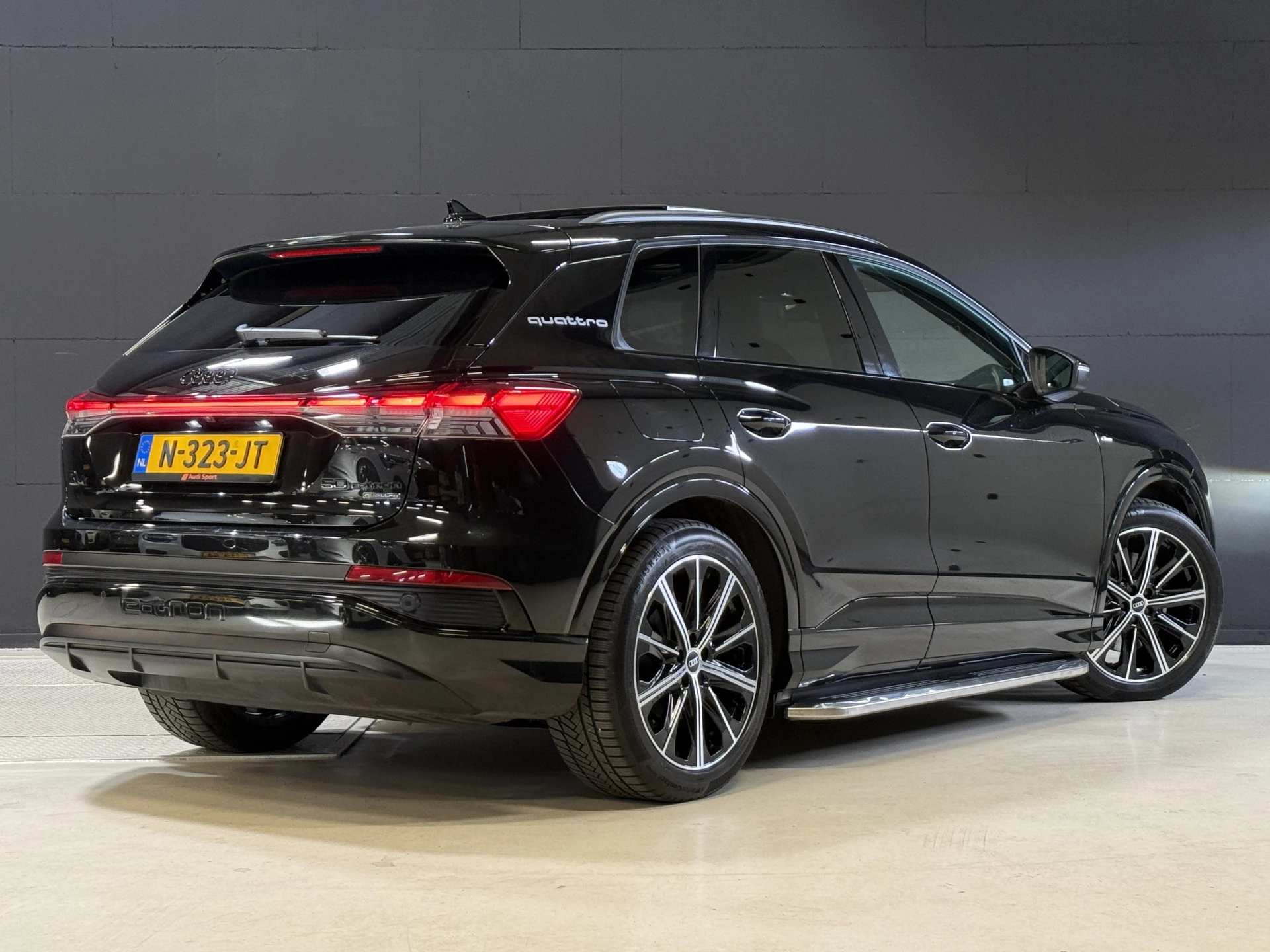 Hoofdafbeelding Audi Q4 e-tron
