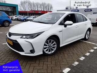 Toyota Corolla Sedan 1.8 Hybrid Active I 1e Eigenaar I NL-auto