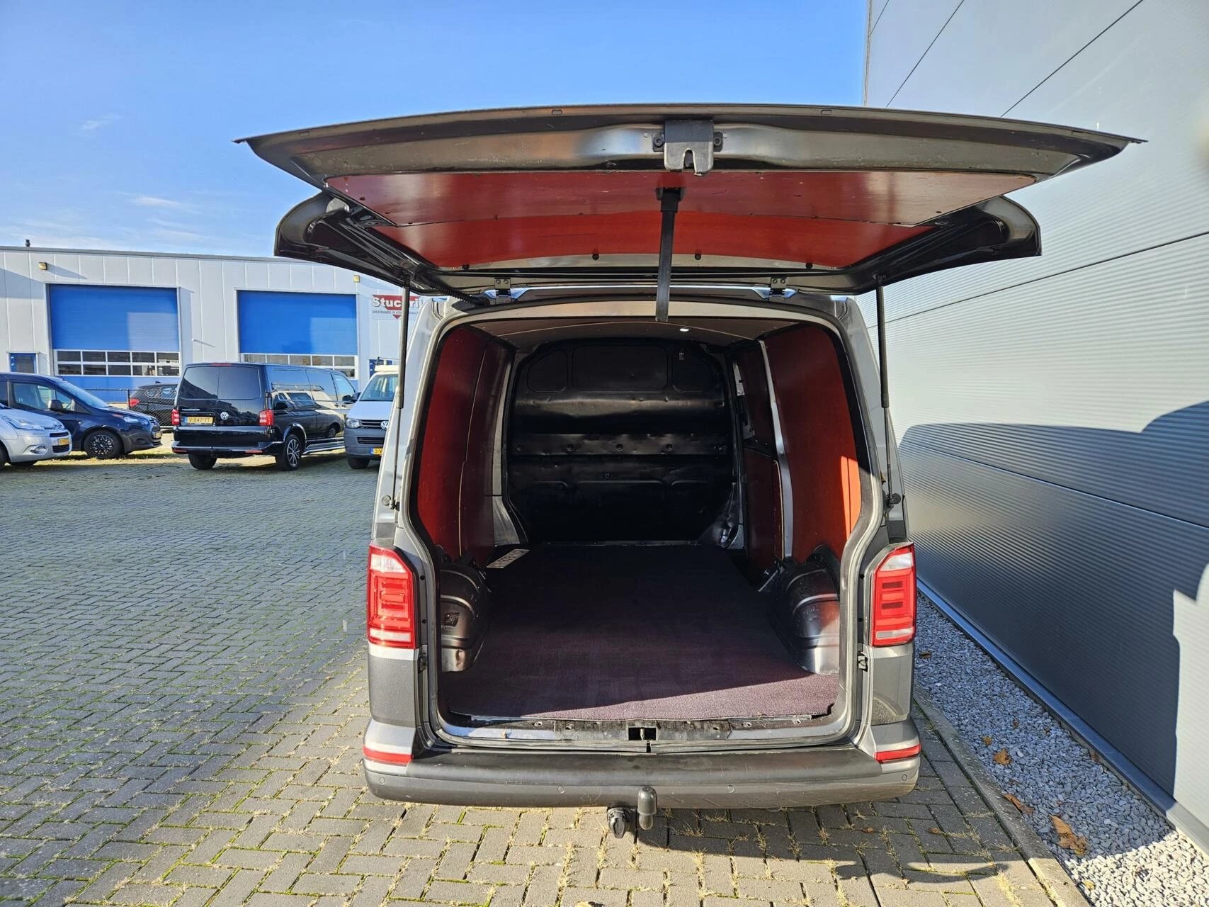 Hoofdafbeelding Volkswagen Transporter