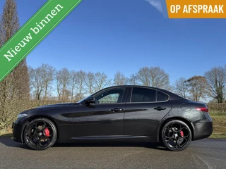 Alfa Romeo Giulia 2.0T 310pk RWD, Veloce, my22, 8500km!!!