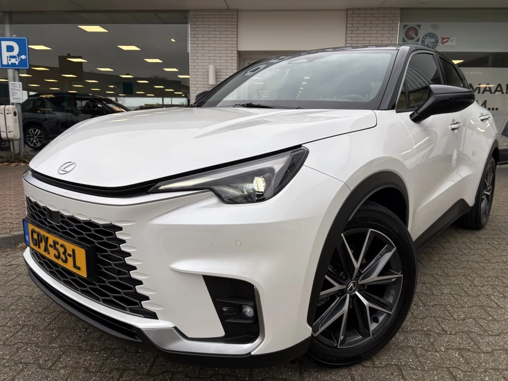 Hoofdafbeelding Lexus LBX