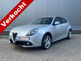 Hoofdafbeelding Alfa Romeo Giulietta Alfa Romeo Giulietta 1.4 Turbo MultiAir Super Nieuw Staat ! NAP !