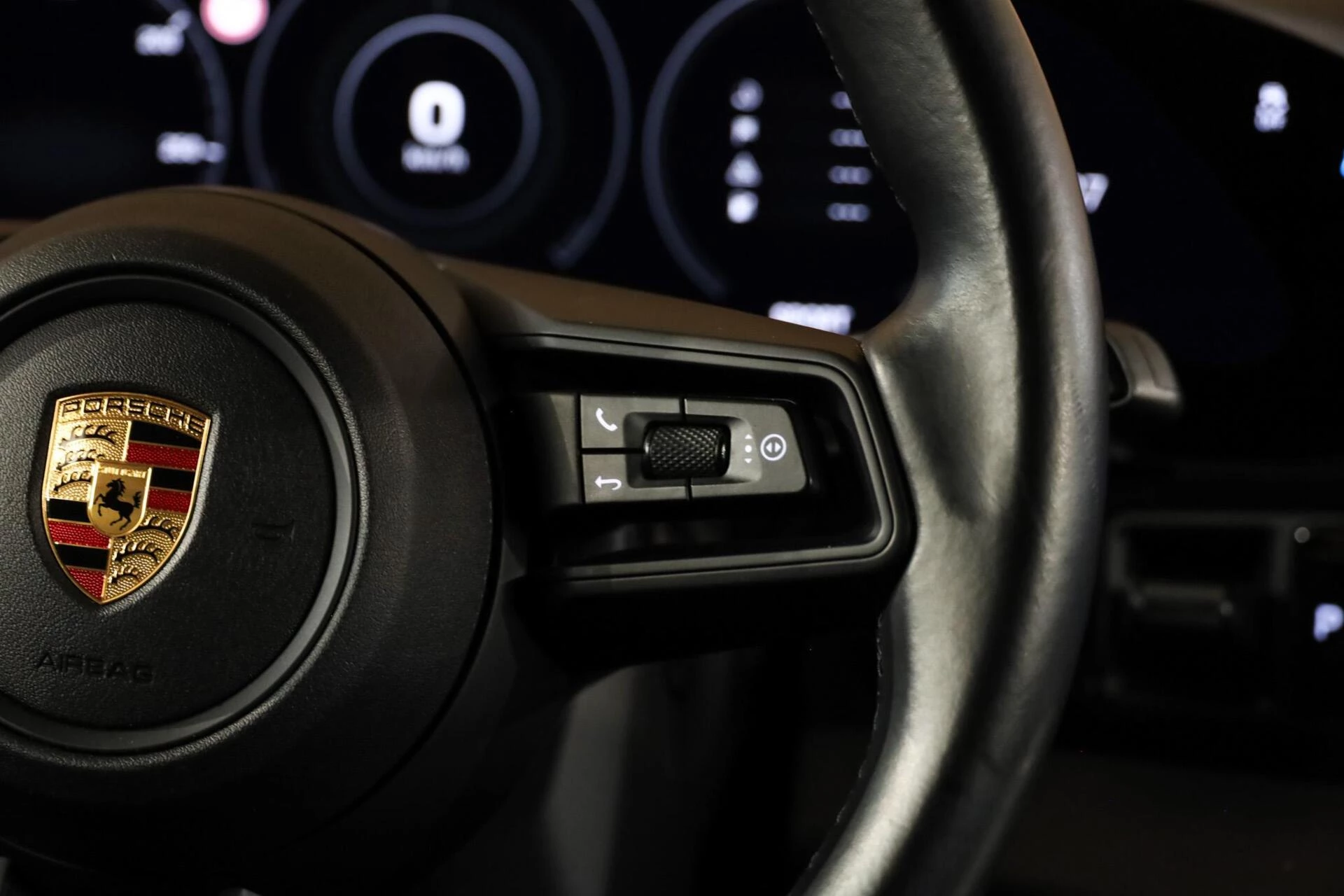 Hoofdafbeelding Porsche Taycan