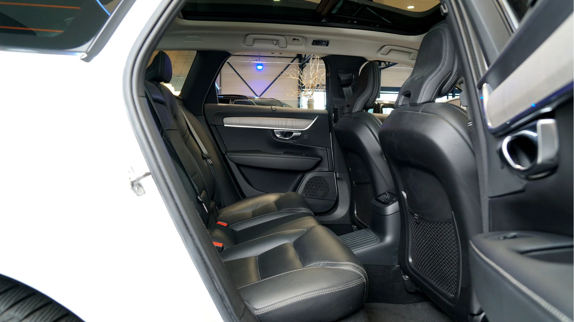 Hoofdafbeelding Volvo V90