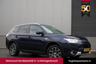 Mitsubishi Outlander 2.0 PHEV 4WD Instyle X-Line/Sunroof/Trekh./Leder/Cruise/18"