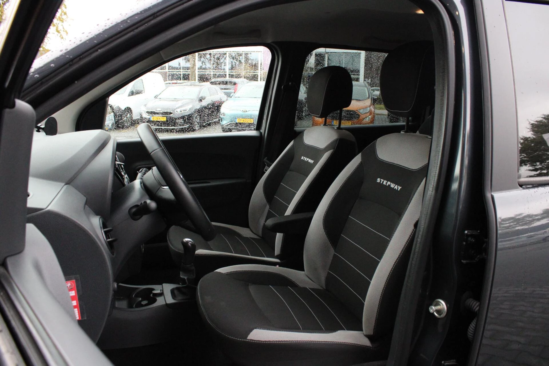 Hoofdafbeelding Dacia Lodgy