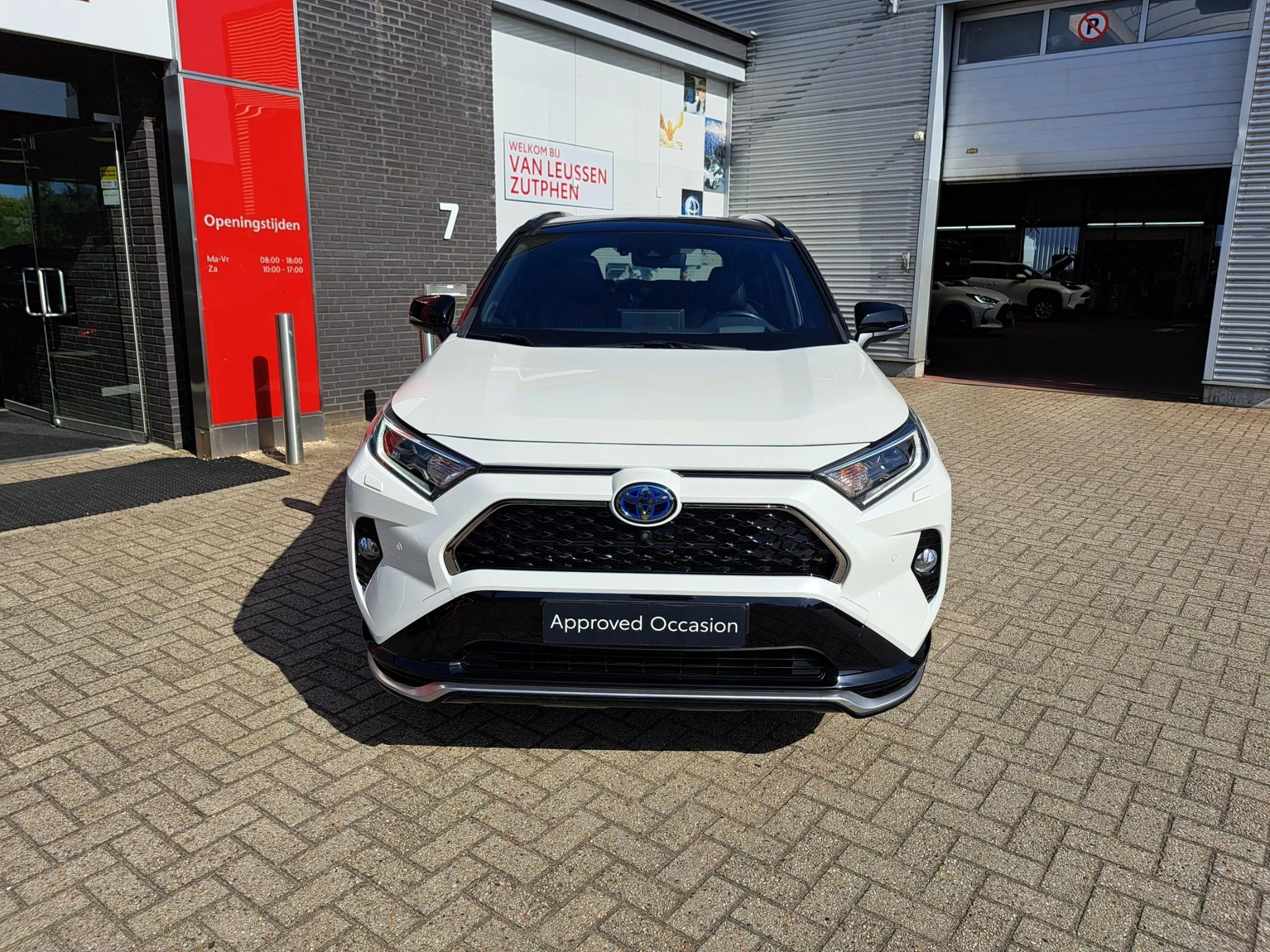 Hoofdafbeelding Toyota RAV4