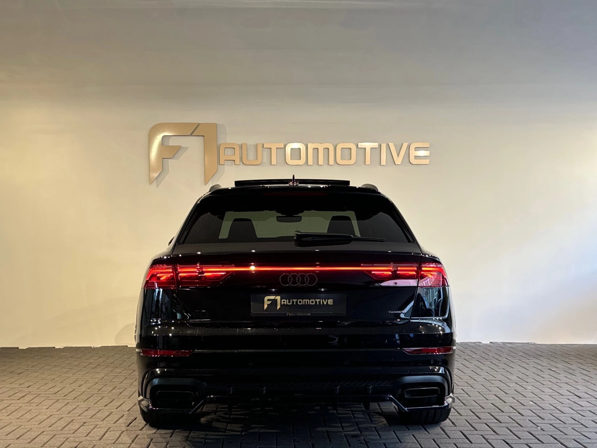 Hoofdafbeelding Audi Q8