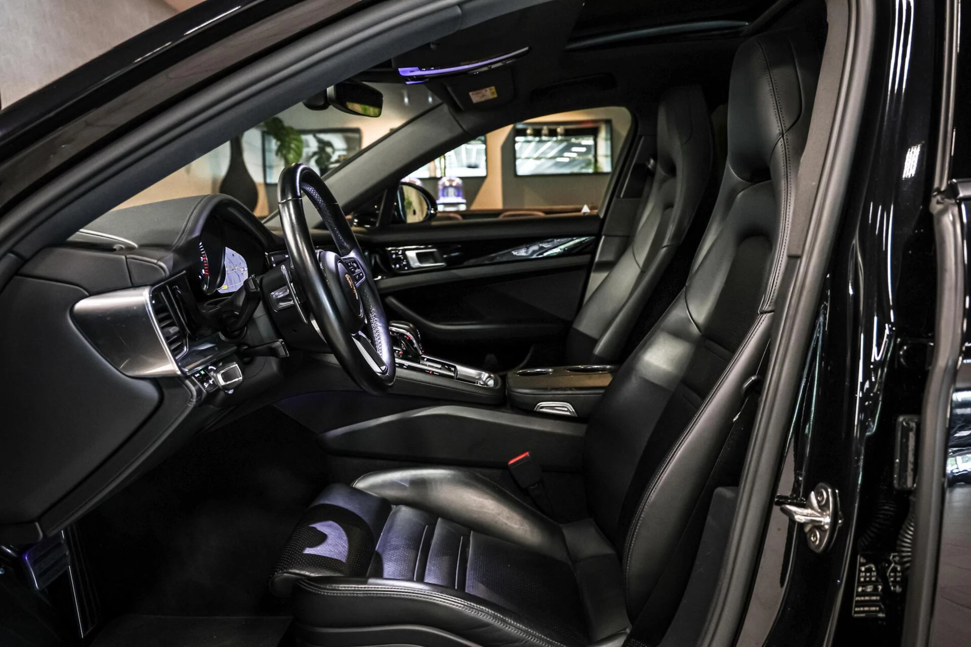 Hoofdafbeelding Porsche Panamera