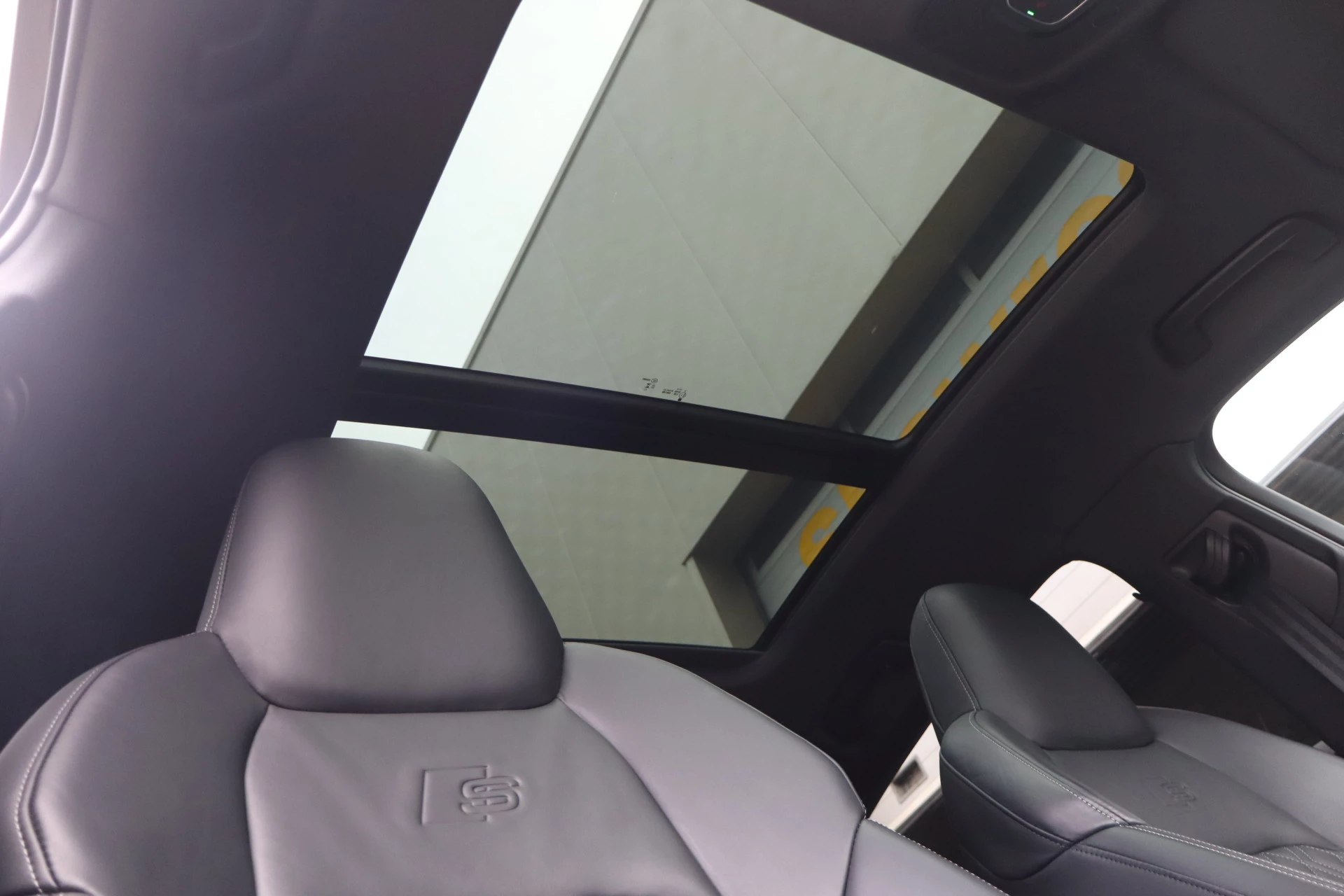 Hoofdafbeelding Audi Q8 Sportback e-tron