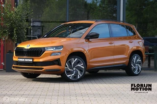 Skoda Karoq 1.5 TSI ACT Sportline Business | Pano | Virtual dash | Trekhaak | Stoel en stuurwielverw. | ACC | Facelift