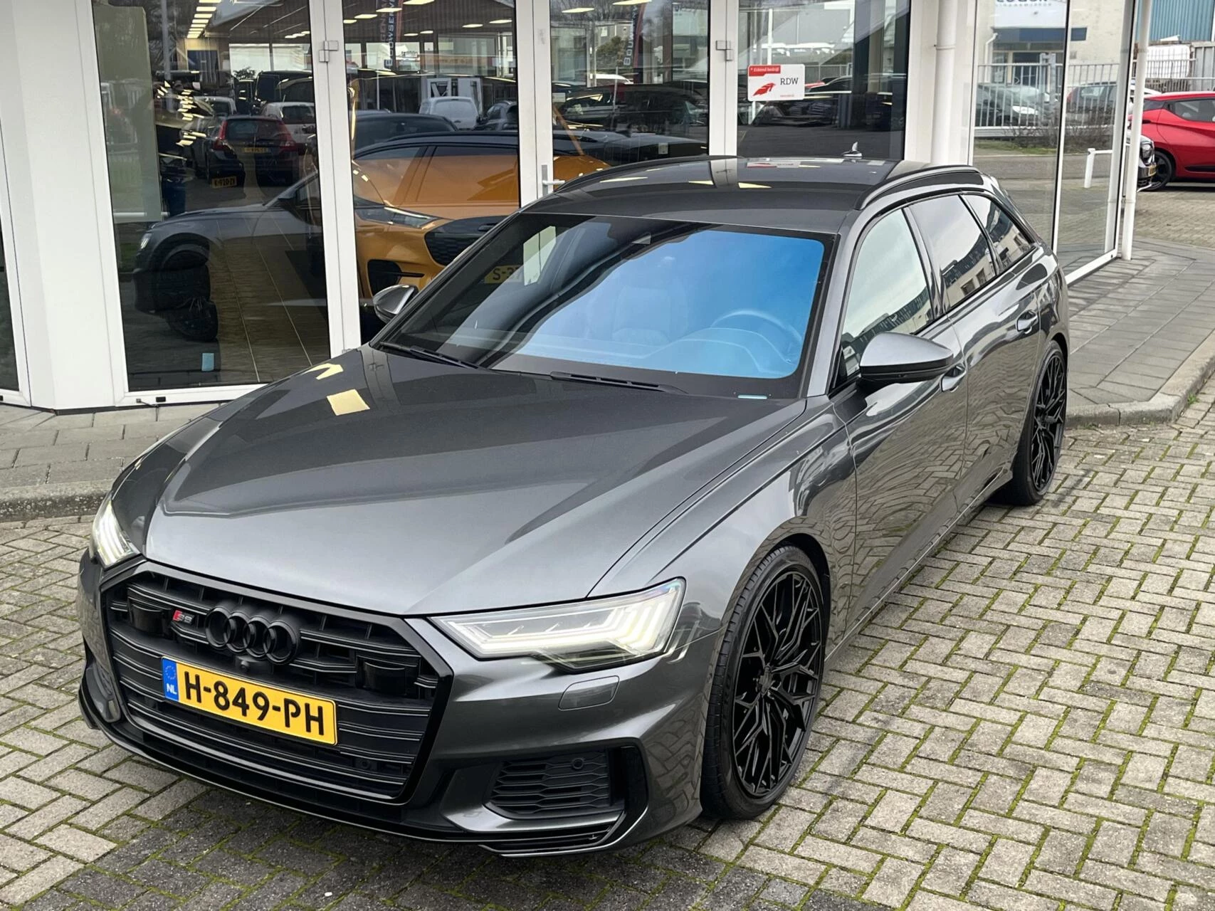 Hoofdafbeelding Audi A6