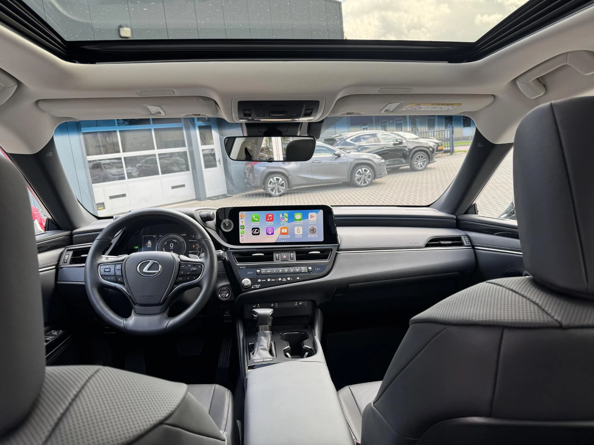 Hoofdafbeelding Lexus ES