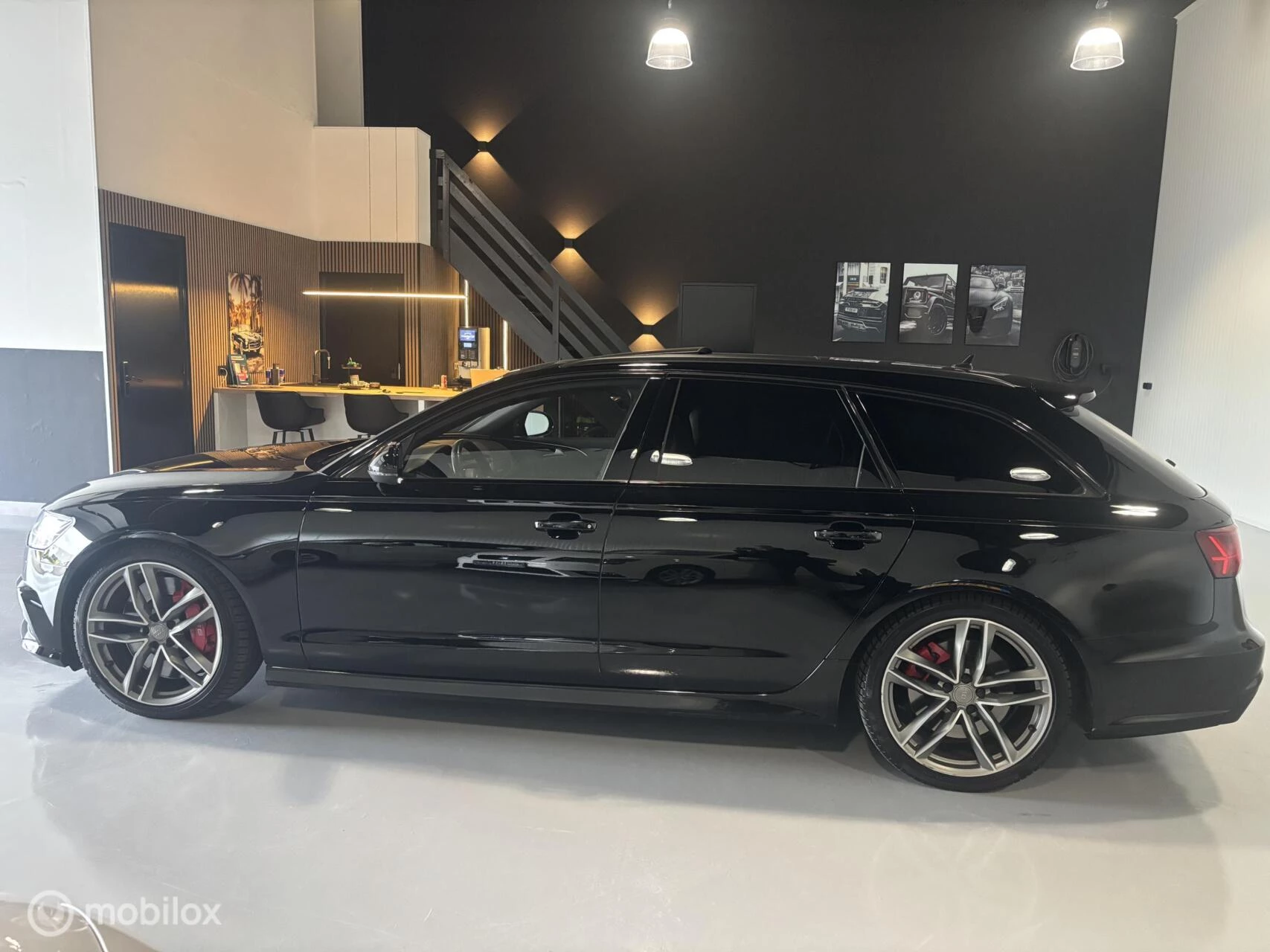 Hoofdafbeelding Audi S6