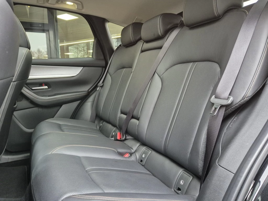 Hoofdafbeelding Mazda CX-60