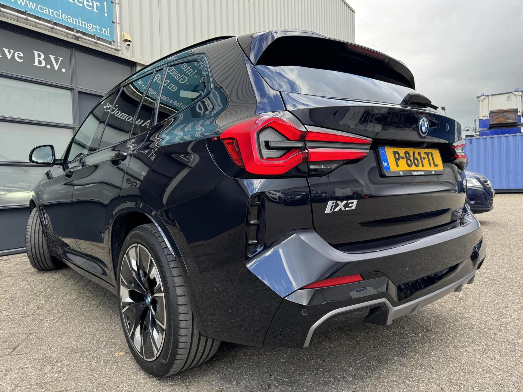 Hoofdafbeelding BMW iX3