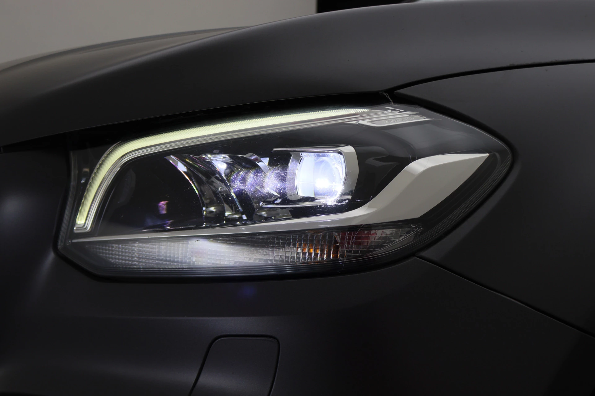 Hoofdafbeelding Mercedes-Benz X-Klasse