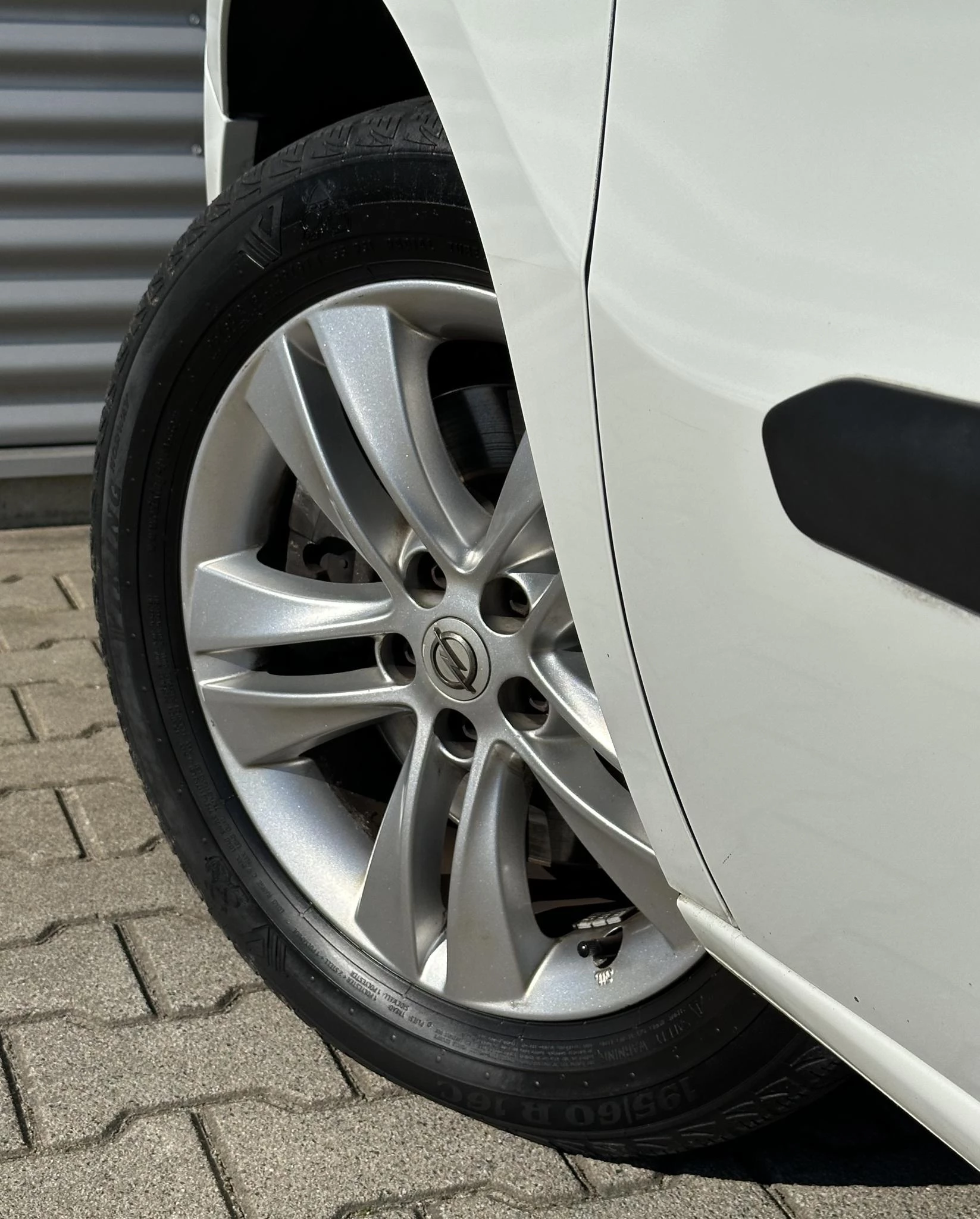 Hoofdafbeelding Opel Combo