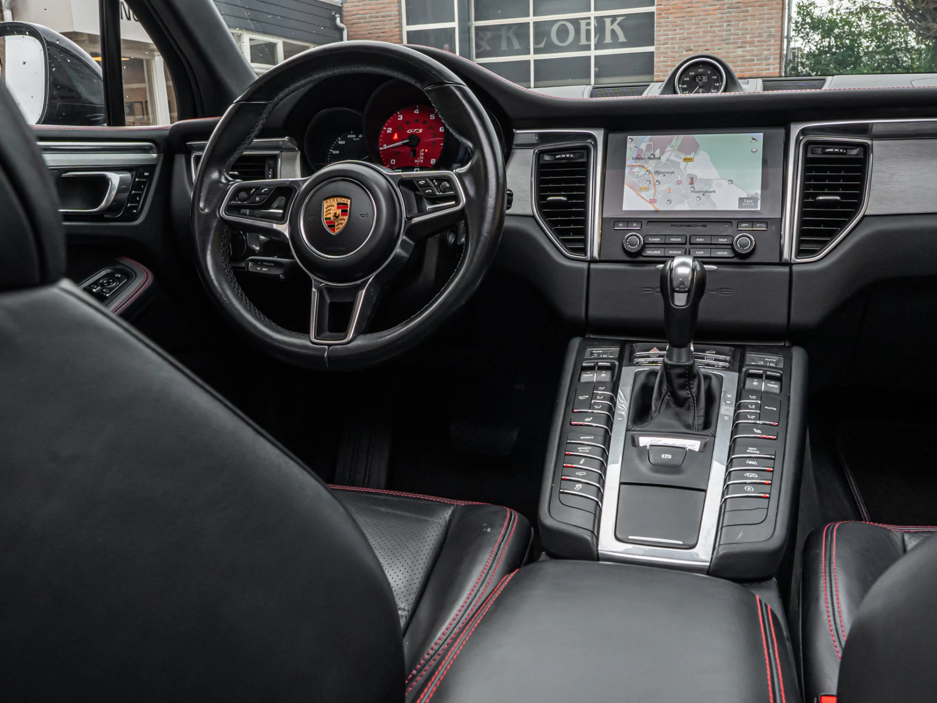 Hoofdafbeelding Porsche Macan