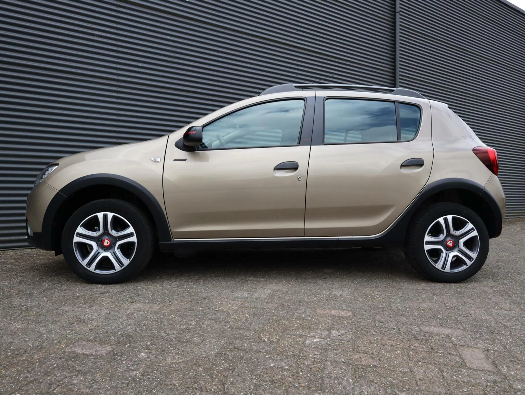 Hoofdafbeelding Dacia Sandero