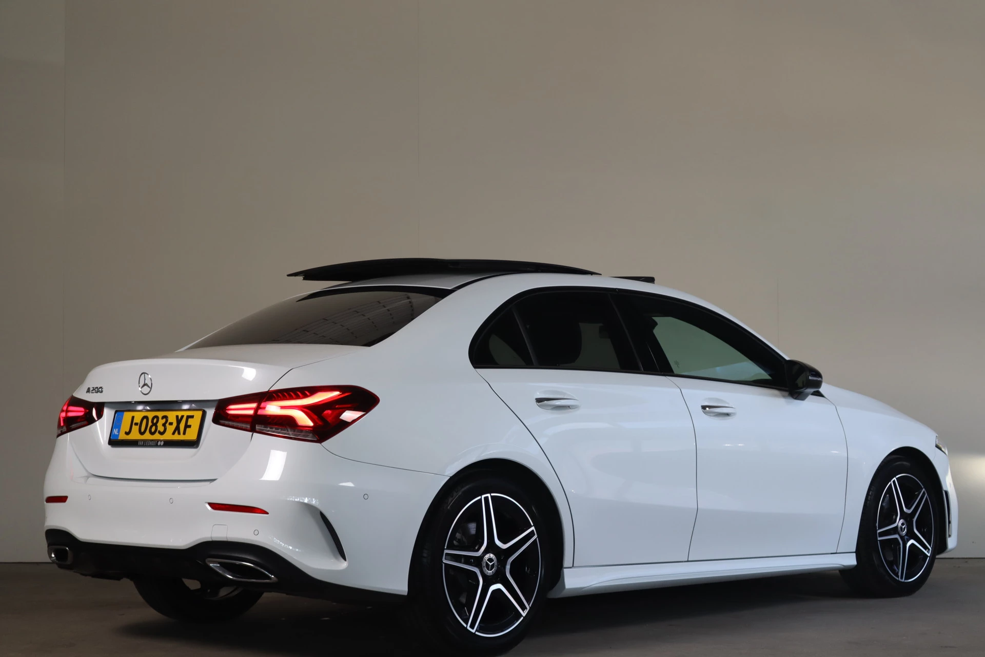 Hoofdafbeelding Mercedes-Benz A-Klasse