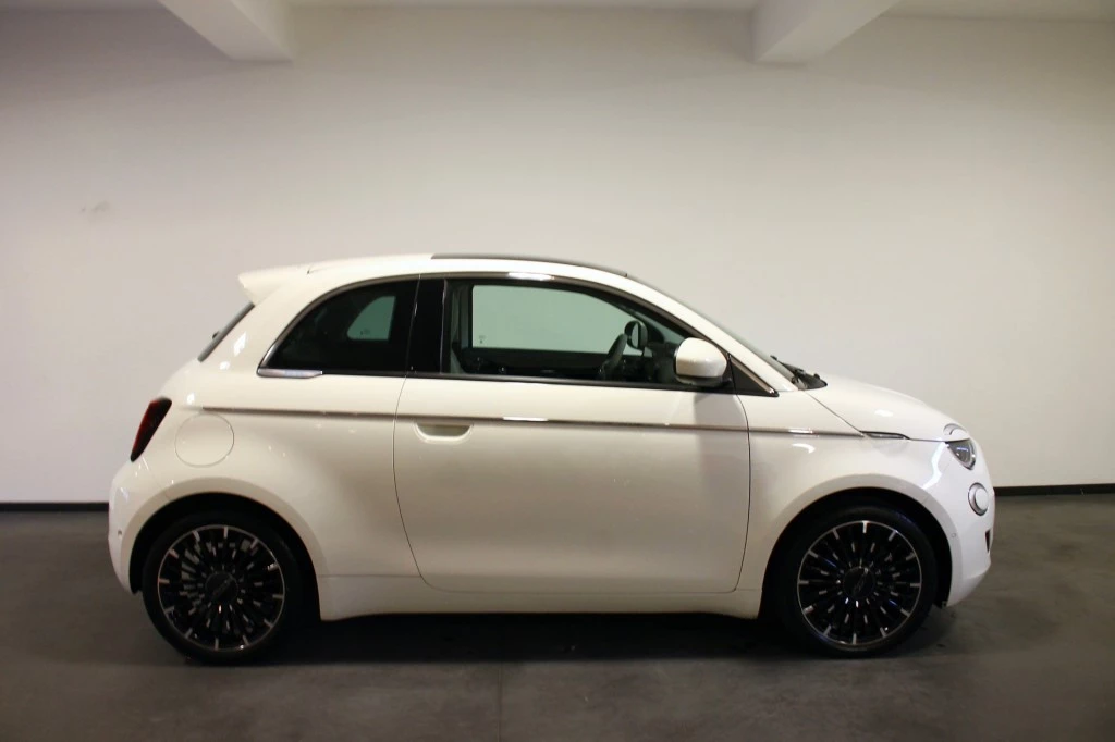 Hoofdafbeelding Fiat 500e