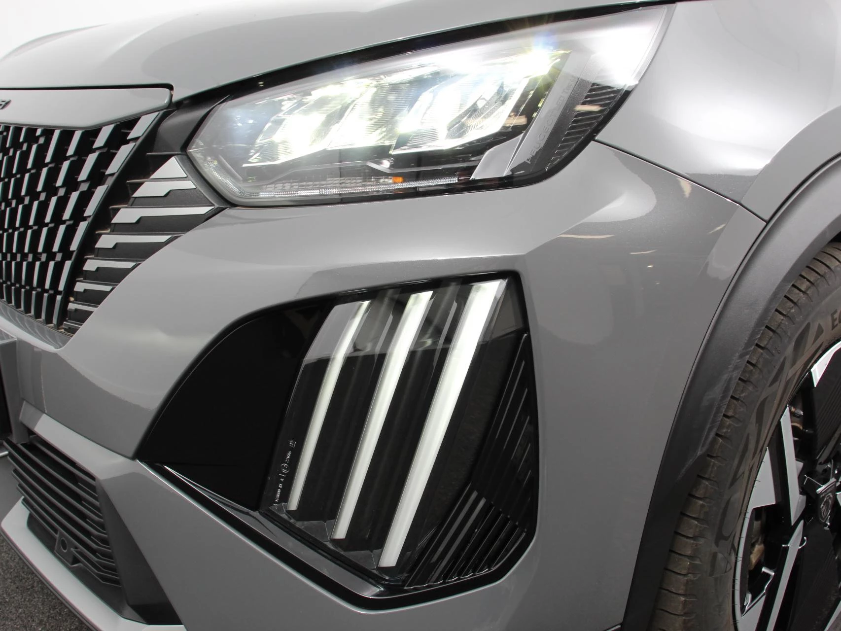 Hoofdafbeelding Peugeot e-2008