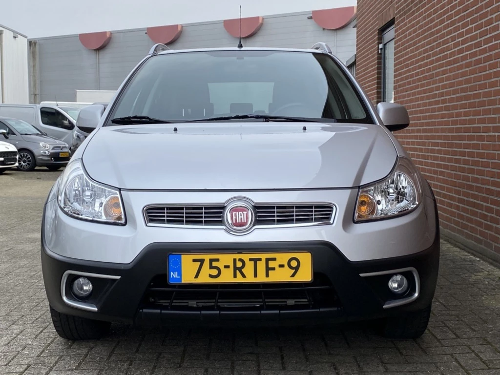 Hoofdafbeelding Fiat Sedici