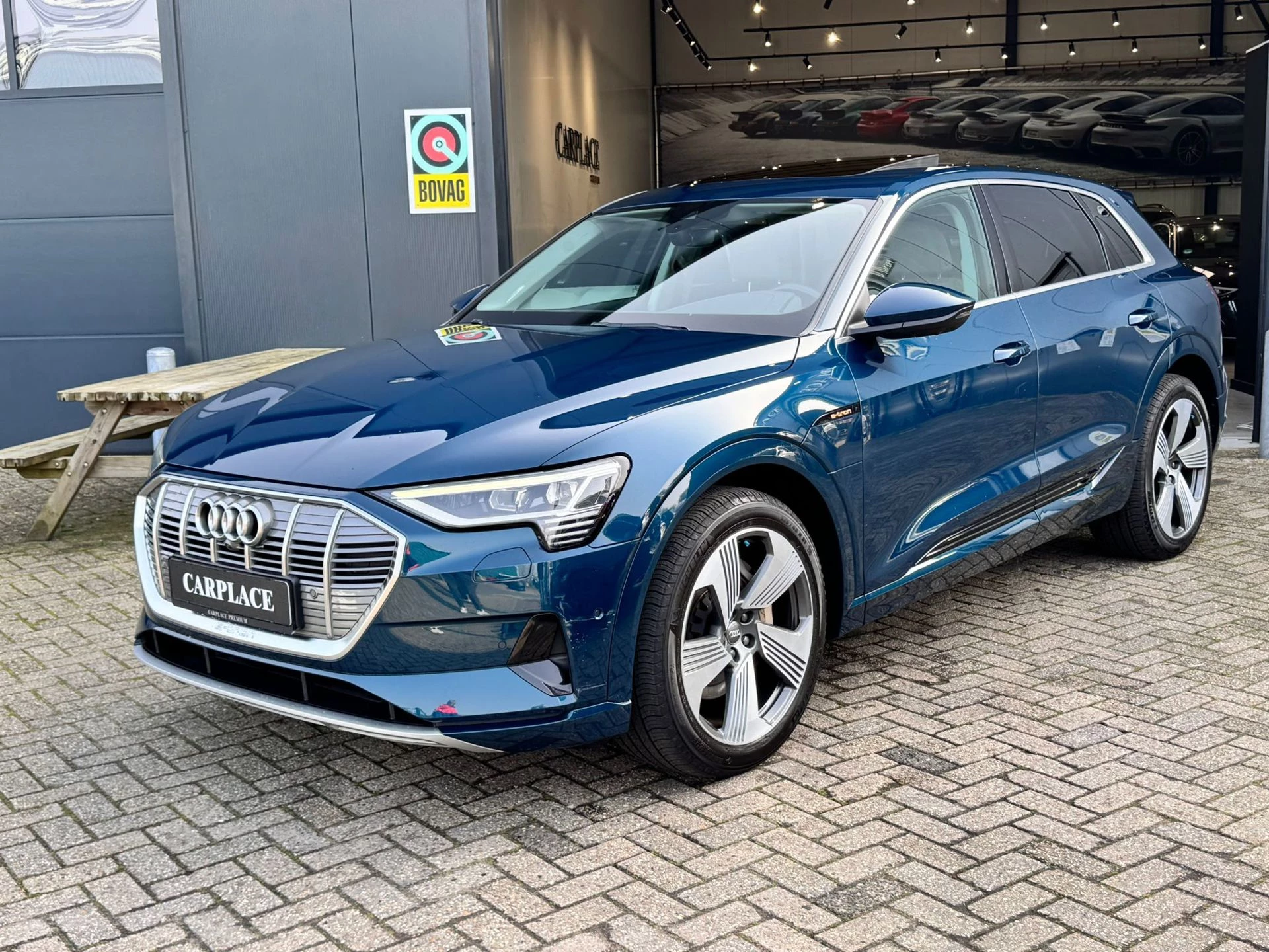 Hoofdafbeelding Audi e-tron