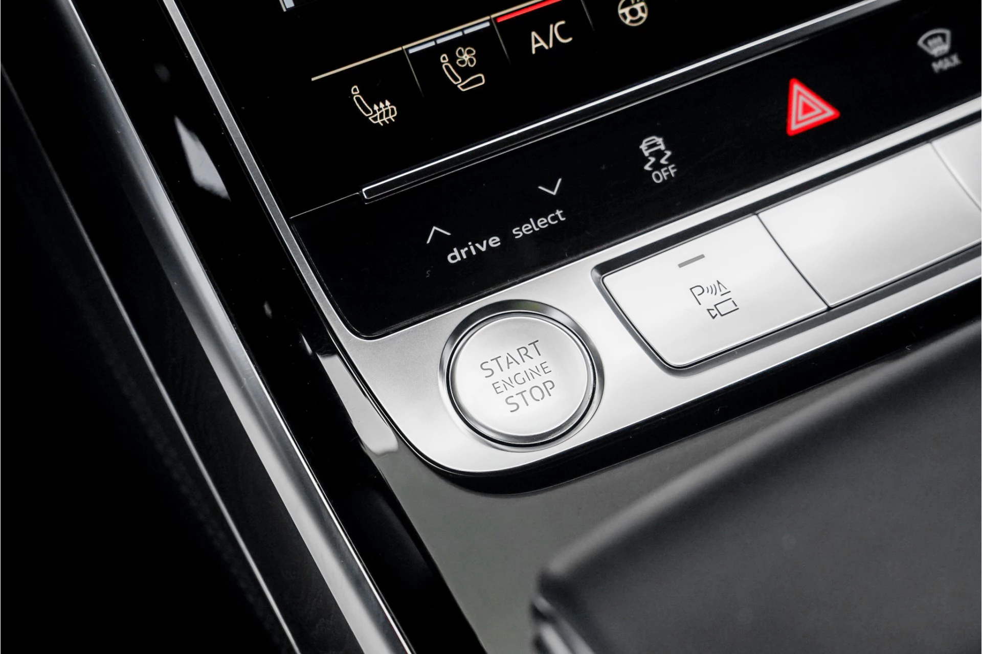 Hoofdafbeelding Audi A8