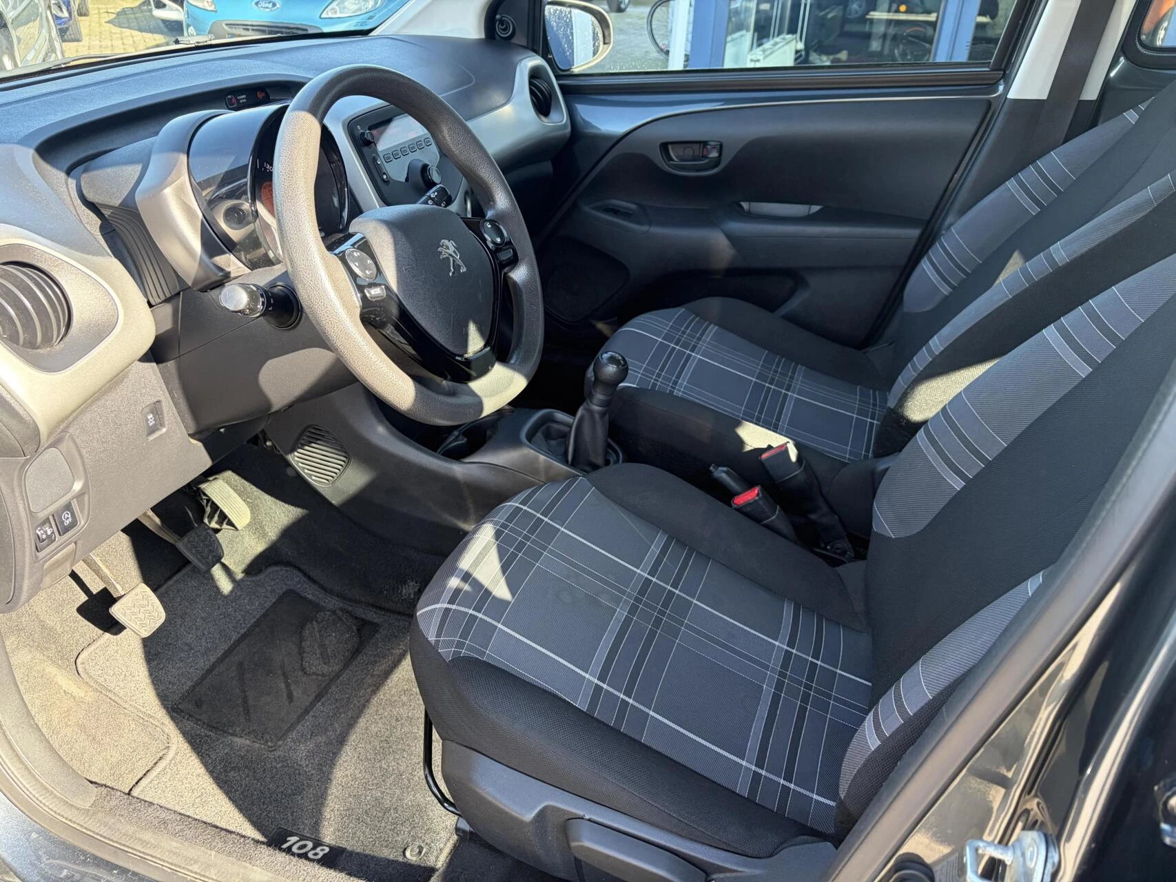 Hoofdafbeelding Peugeot 108