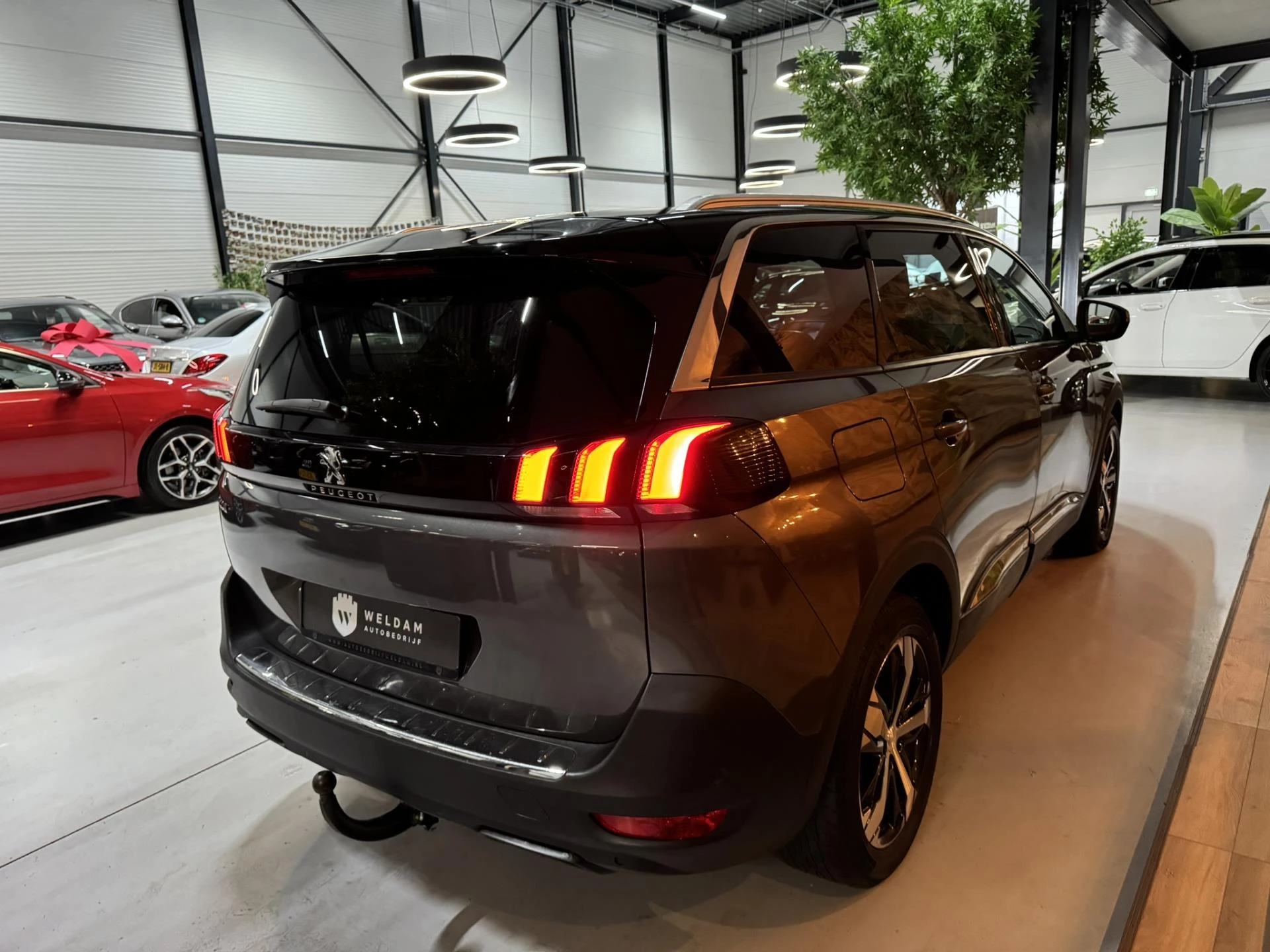 Hoofdafbeelding Peugeot 5008