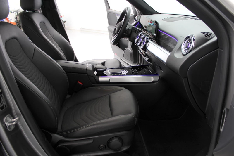 Hoofdafbeelding Mercedes-Benz EQB