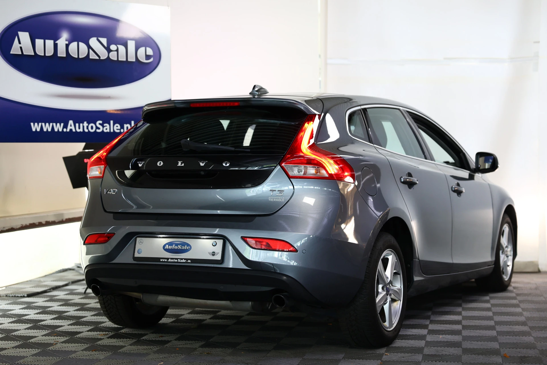 Hoofdafbeelding Volvo V40