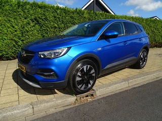 Hoofdafbeelding Opel Grandland X Opel Grandland X 1.2 TURBO BNS EXEC-131Pk-Automaat-Clima-Media app-Carplay-Pdc-Navi